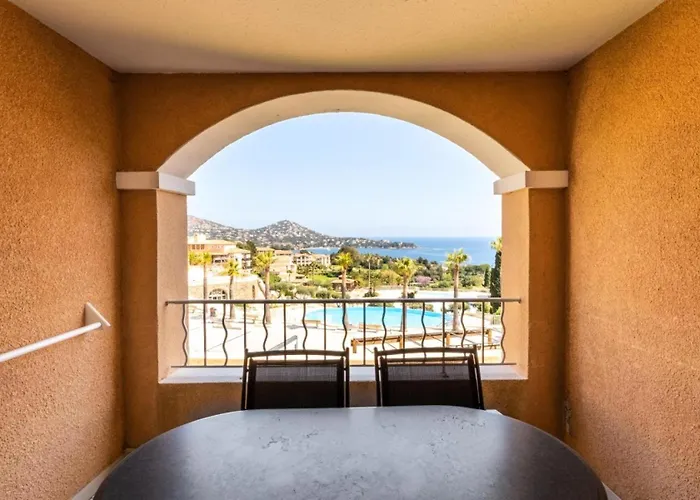 Le Village De Cap Esterel - Maeva - 2 Pieces 4 Personnes - Selection Mae-7735 Appartement